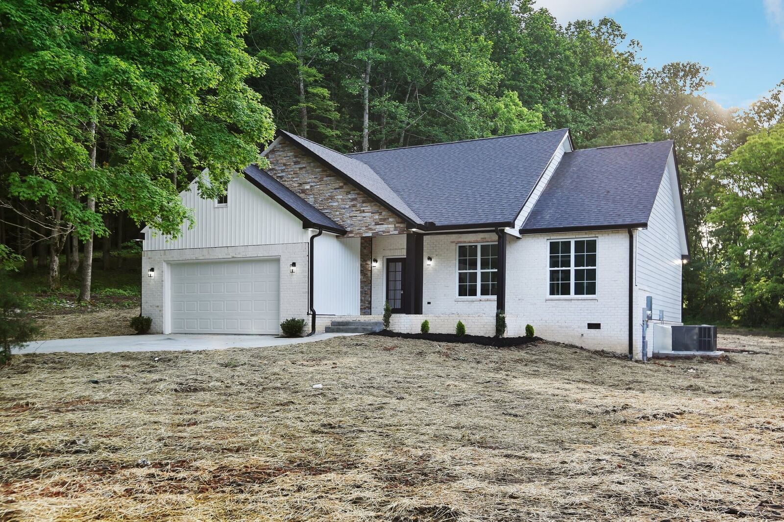 Property Photo: 1550 Old Gallatin Rd TN 37148