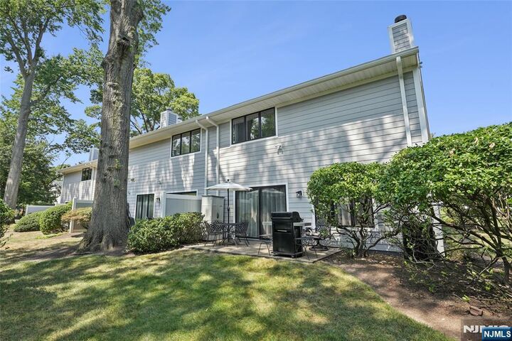 Property Photo: 461 Tenafly Road NJ 07631
