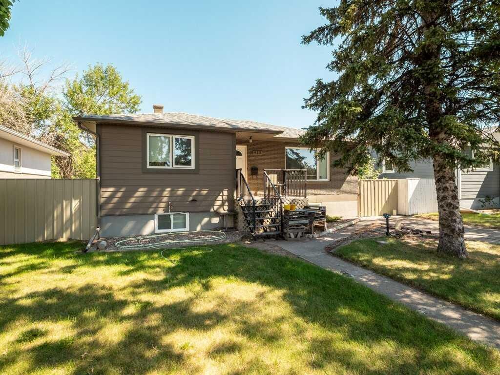 Property Photo: 413 23 Street S AB T1J 3M8