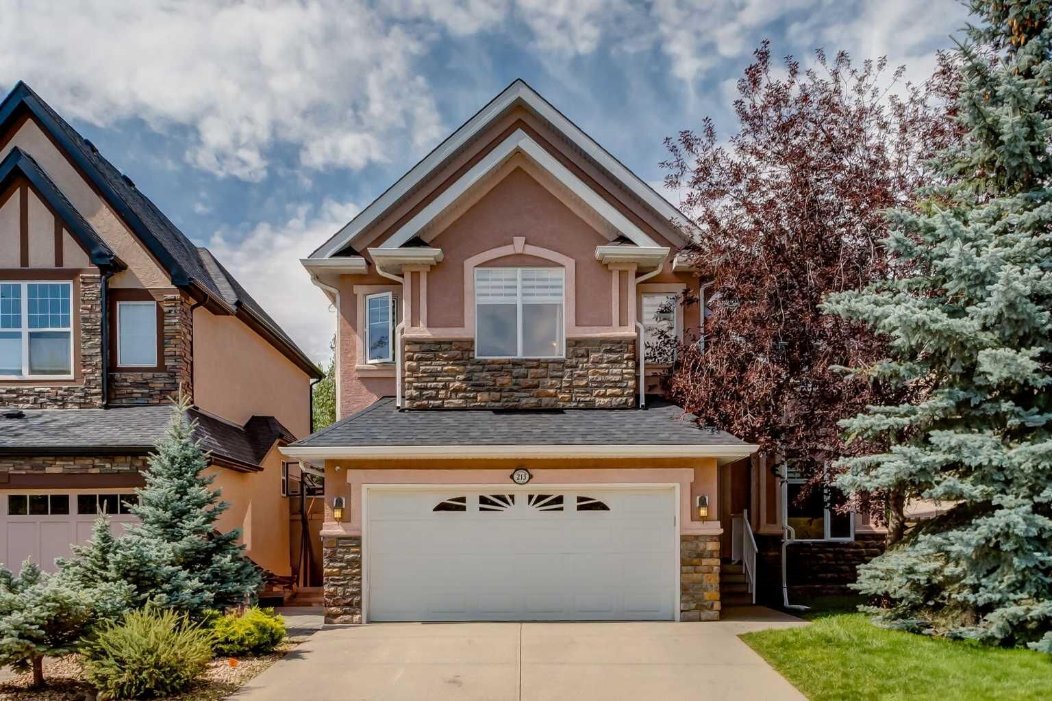 Property Photo:  213 Evergreen Plaza SW  AB T2Y 5B2 