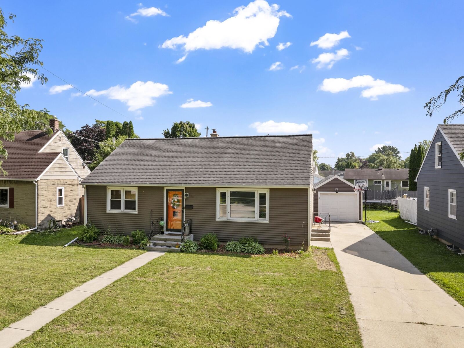 Property Photo:  522 4th Street  WI 54935 