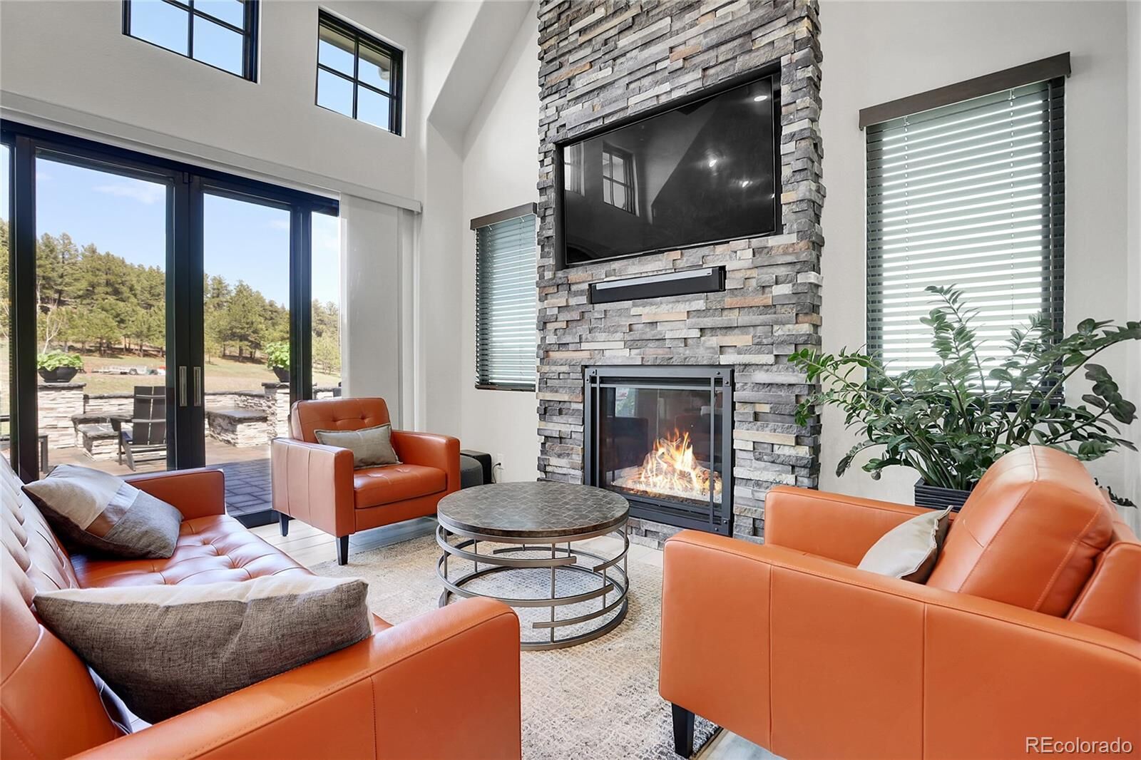 Property Photo:  5166 Bear Mountain Drive  CO 80439 