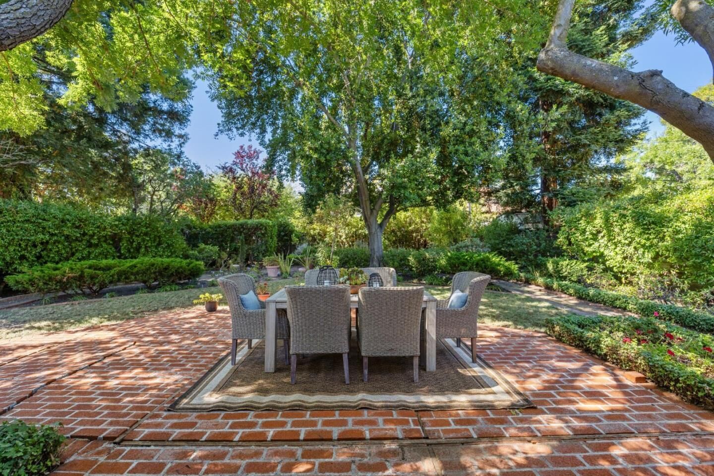 Property Photo:  3224 Kipling Street  CA 94306 