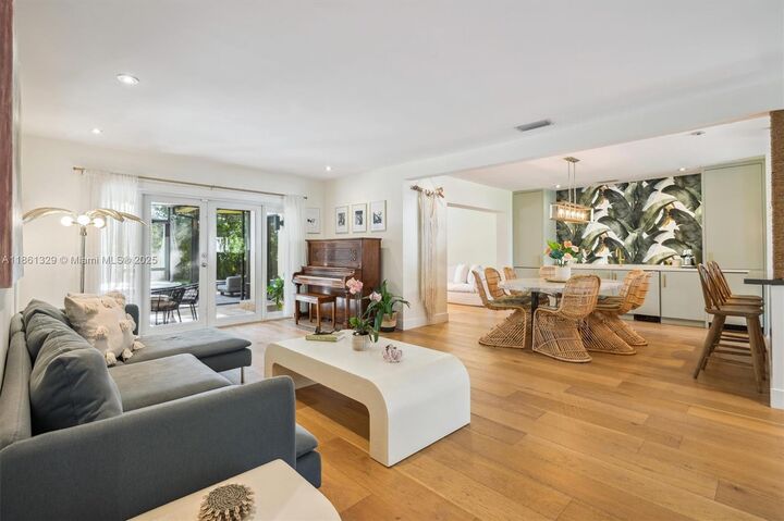 Property Photo:  12790 Griffing Blvd  FL 33161 