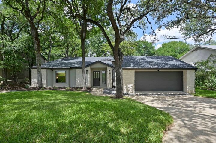 3212 Thousand Oaks Drive  Austin TX 78746 photo
