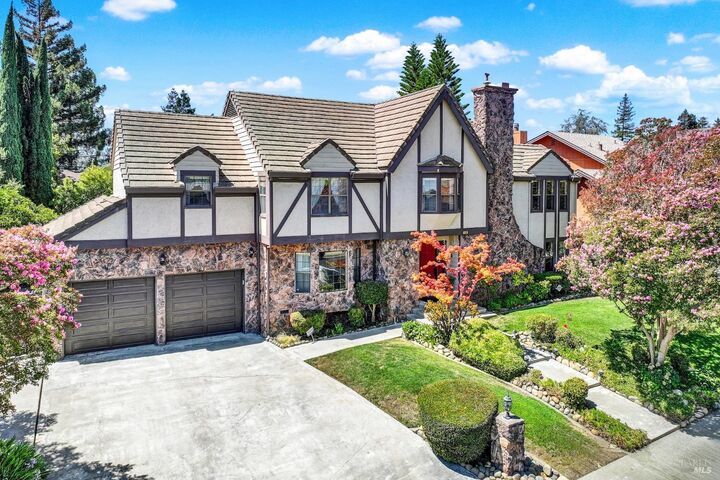 Property Photo: 1737 Kearny Court CA 94534