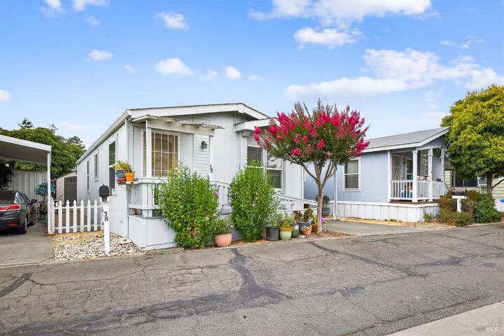 Property Photo:  38 Wayside Drive  CA 95407 
