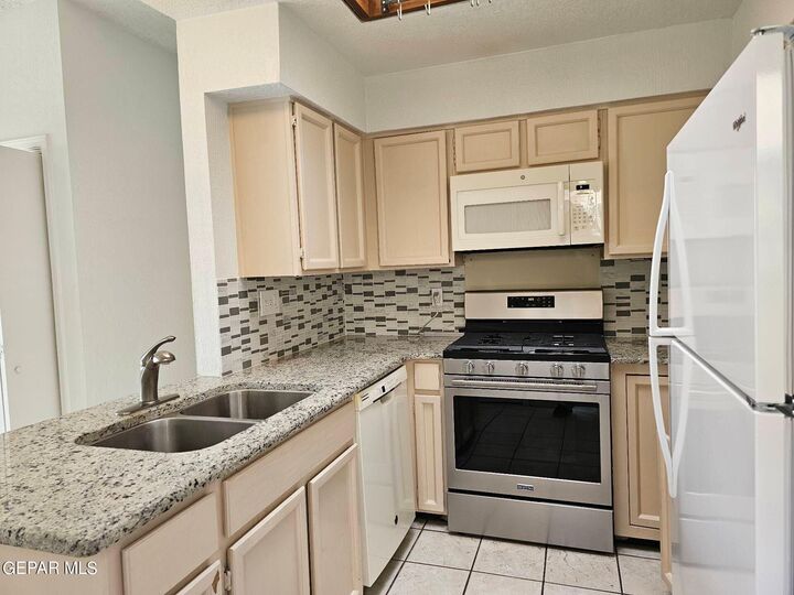 Property Photo: 4716 Sir Gareth Drive A TX 79902