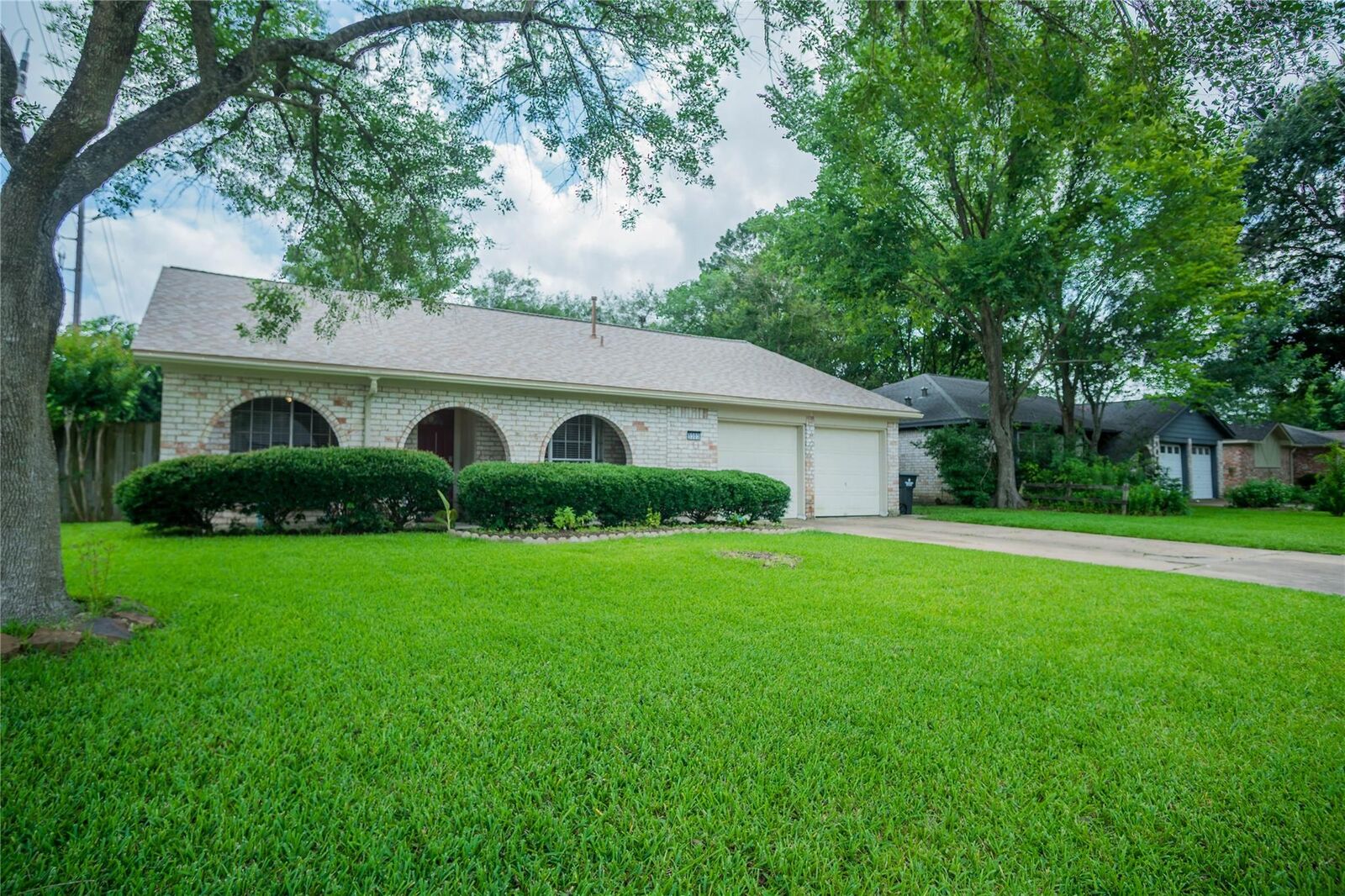Property Photo:  5303 Lincoln Town Drive  TX 77493 