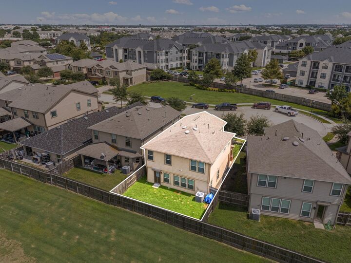 Property Photo: 16358 Oakside Hollow Lane TX 77084