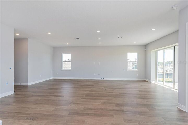 Property Photo: 10060 Ballast Drive FL 32827