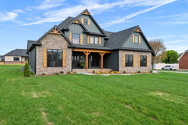 Property Photo: 1143 Bennington Pl KY 42134