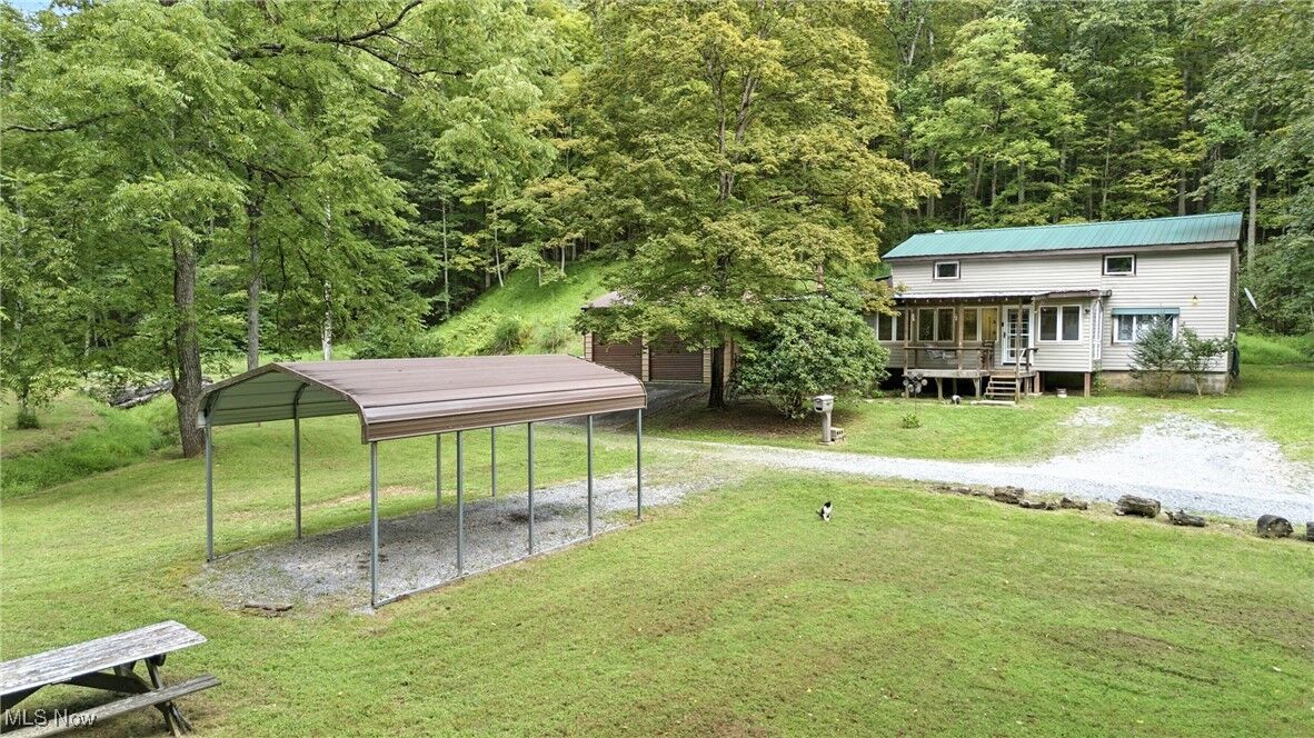 Property Photo: 1024 Chipps Run Road WV 26456