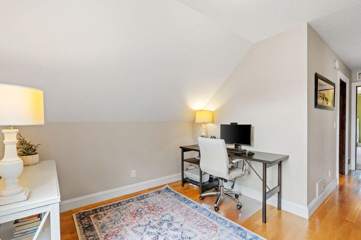 Property Photo:  1650 Bayard Avenue  MN 55116 