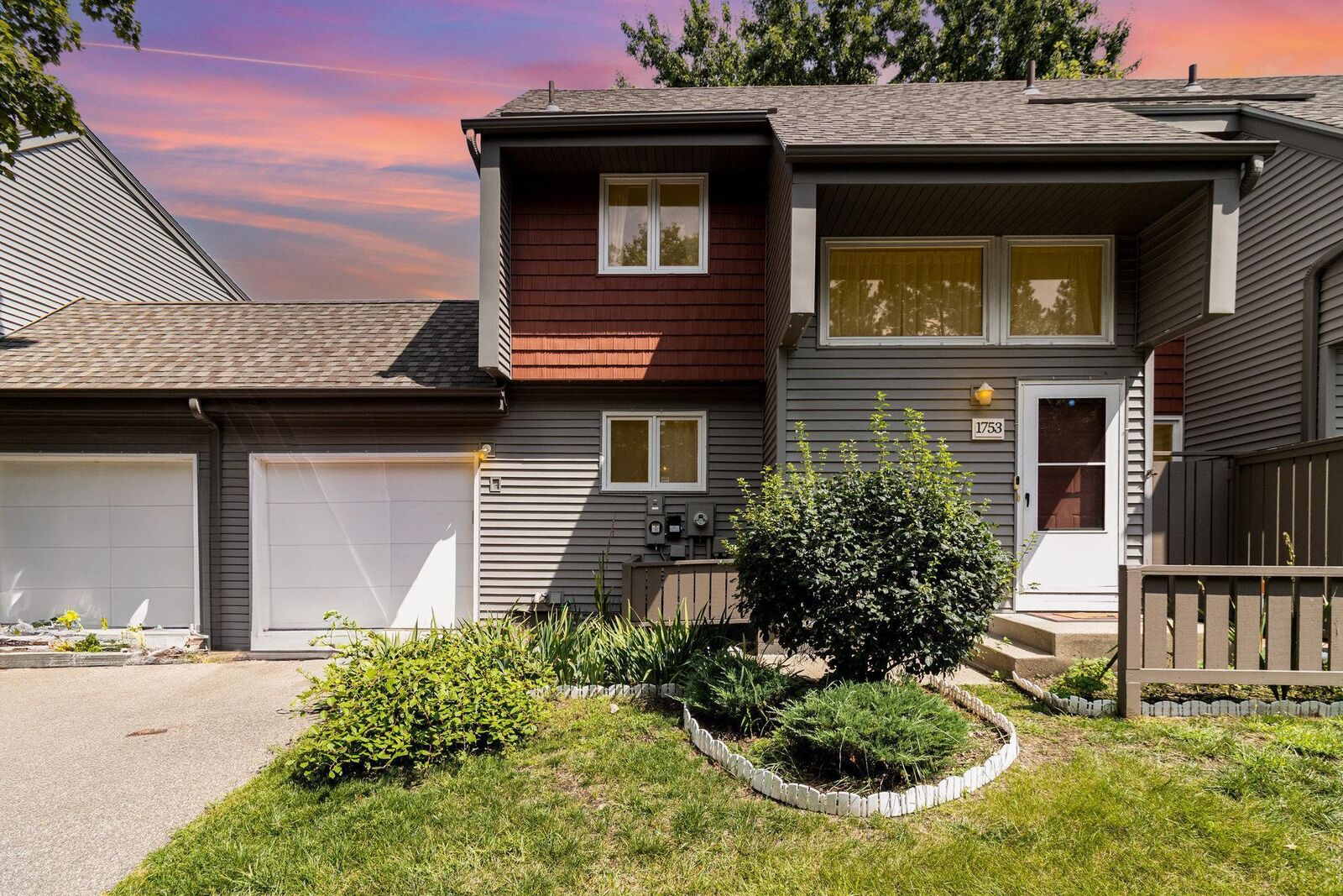 Property Photo: 1753 Bluebill Drive MN 55122