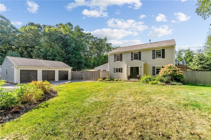 1121 Tillinghast Road  East Greenwich RI 02818 photo