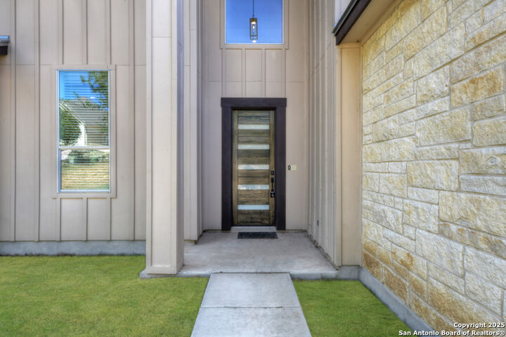 Property Photo: 105 River Bluff TX 78009