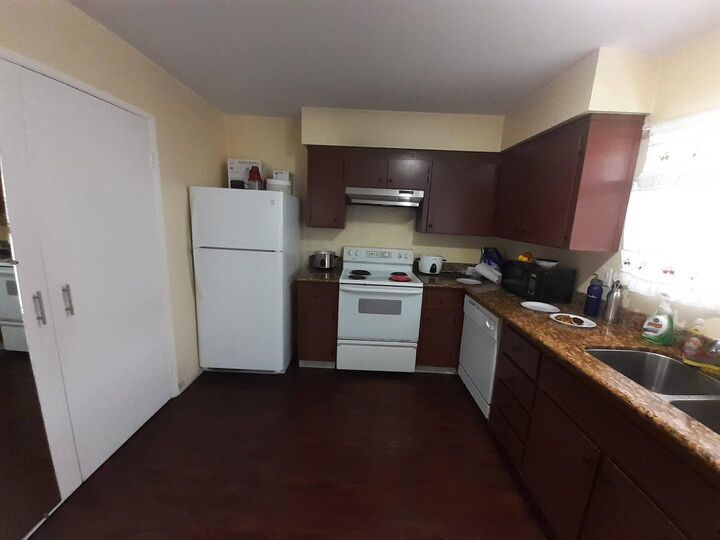 Property Photo: 902 G Street CA 94587