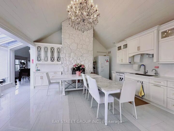 Property Photo:  109 Main Unionville Street  ON L3R 2G1 