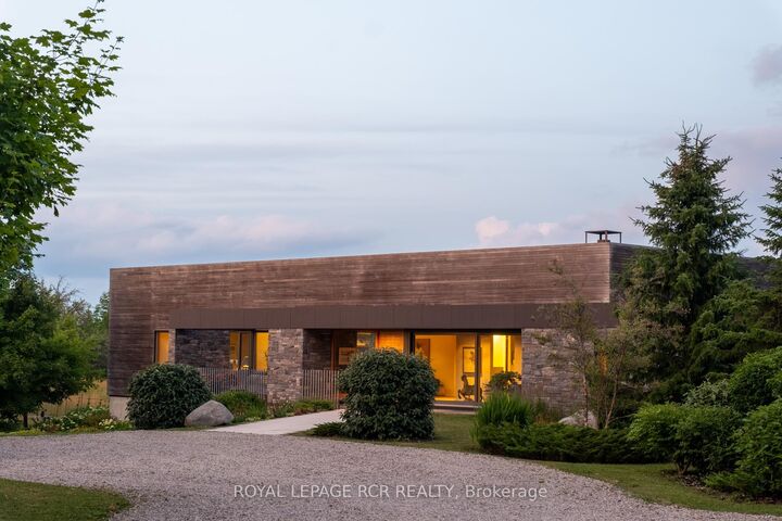 5211 Tenth Line — photo 1