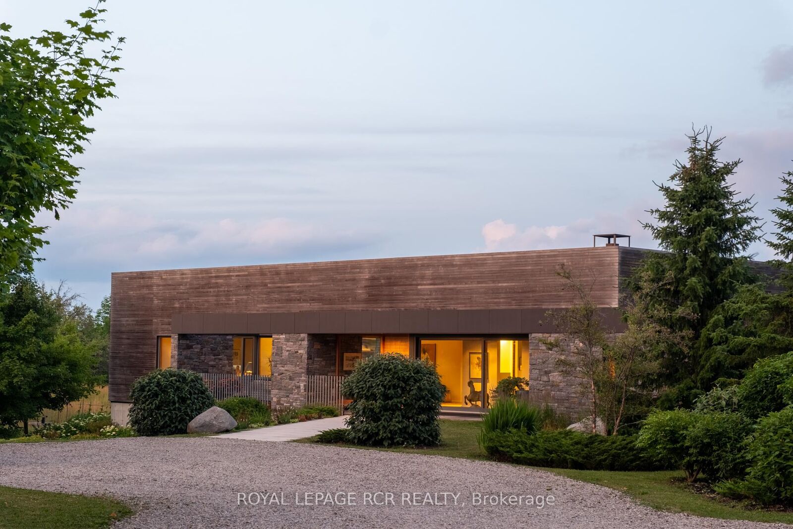 Property Photo: 5211 Tenth Line ON N0B 1T0