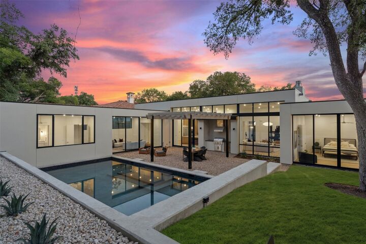 Property Photo:  2704 Mountain Laurel Drive  TX 78703 