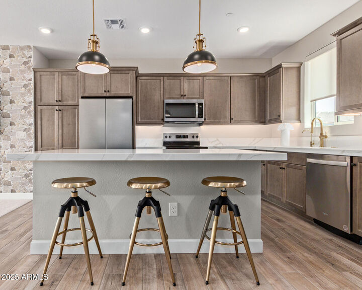 Property Photo:  2121 W Sonoran Desert Drive W 107  AZ 85085 