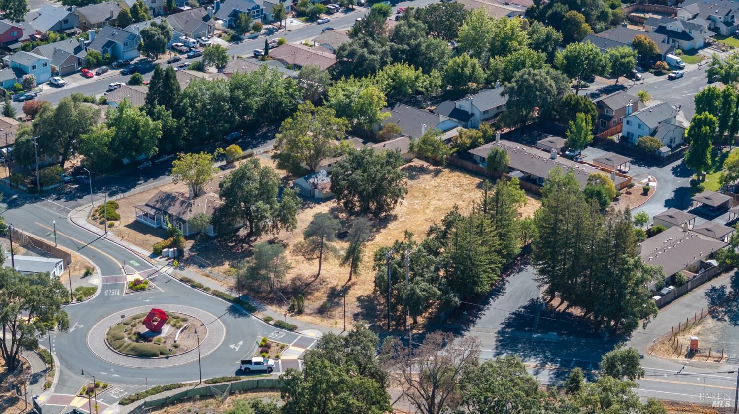 Property Photo: 9551 Old Redwood Highway CA 95492