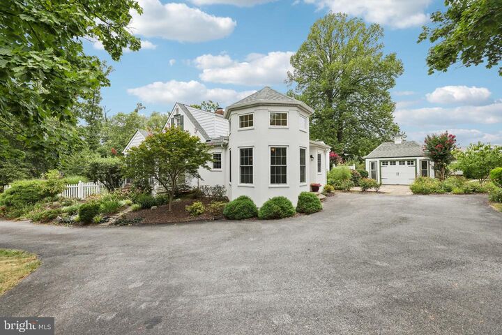 Property Photo:  5157 Ilchester Road  MD 21043 