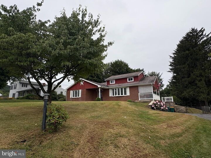 3 Maurice  Mount Holly Springs PA 17065 photo