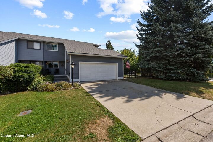 Property Photo:  123 S Lincoln Ave  ID 83864 