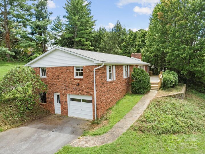 Property Photo: 42 Sheppard Drive NC 28806
