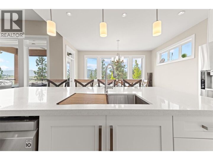Property Photo: 1064 Aurora Heights BC V1Z 4B2