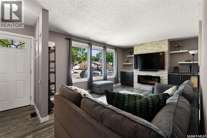 Photo de la propriété: 114 Mackenzie Crescent SK S4N 5G5