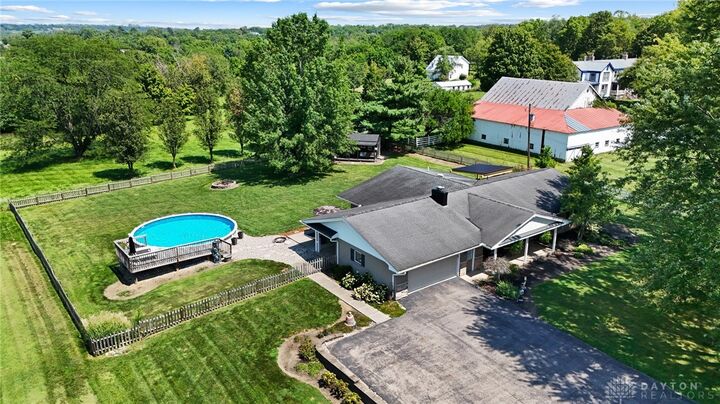 Property Photo: 2648 Wilmington Road OH 45036