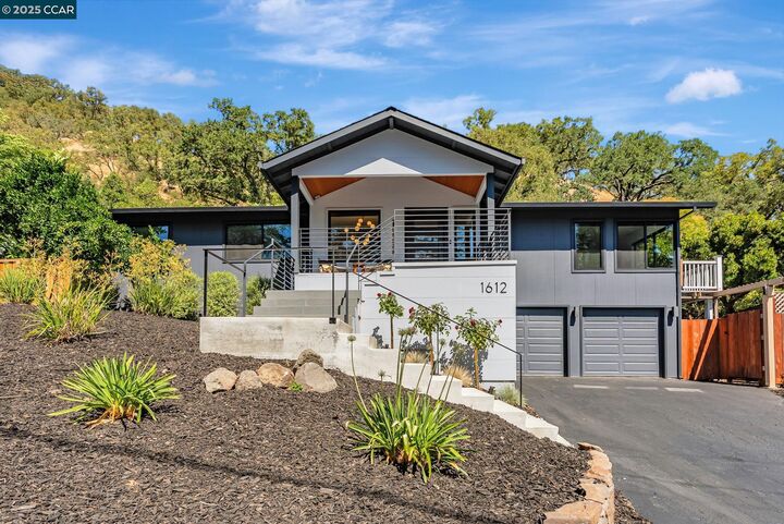 Property Photo: 1612 Cervato Cir CA 94507
