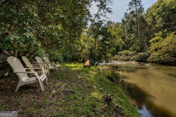 Property Photo: 263 Indian Cave Road GA 30536