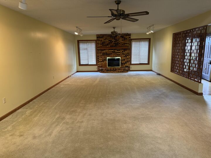 Property Photo:  117 Harrison Court  KY 40403 