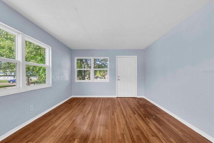 Property Photo:  1101 28th Street N  FL 33713 