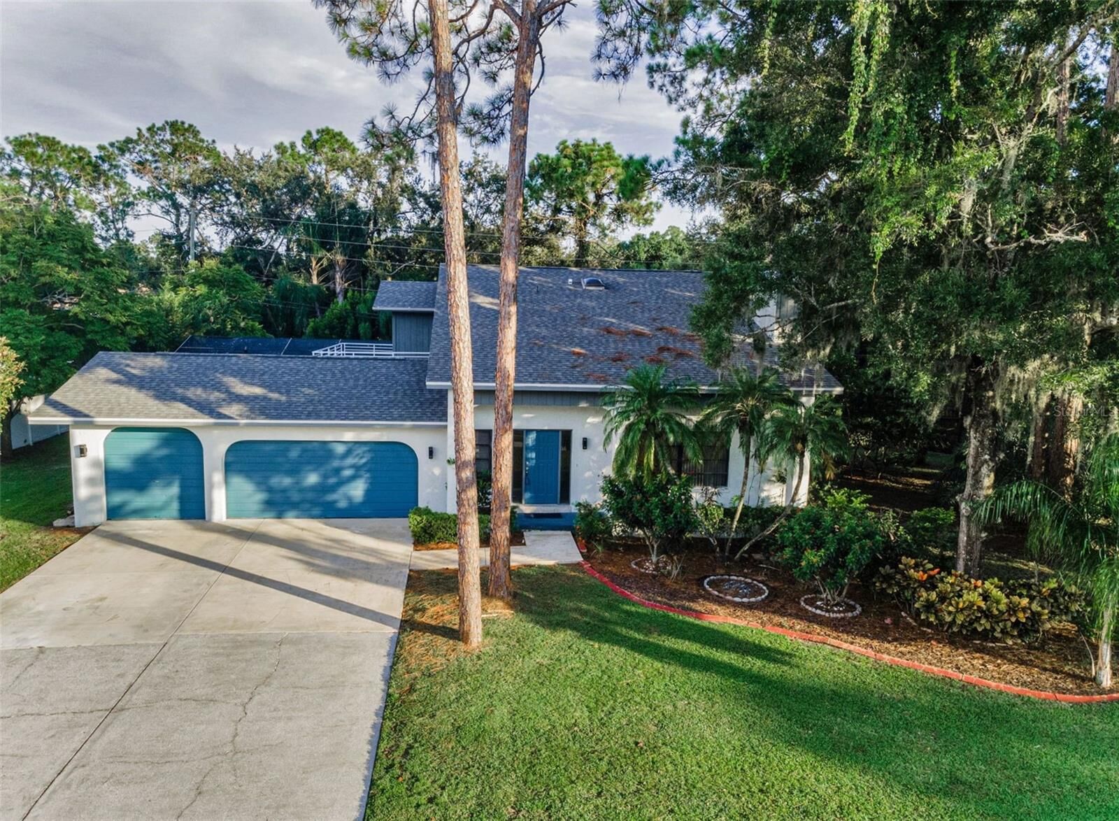 Property Photo: 3130 Tarpon Woods Boulevard FL 34685