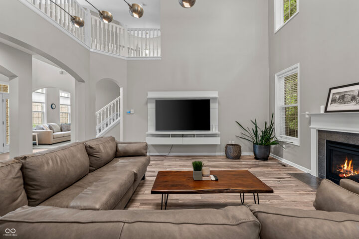 Property Photo:  2640 Millgate Court  IN 46033 