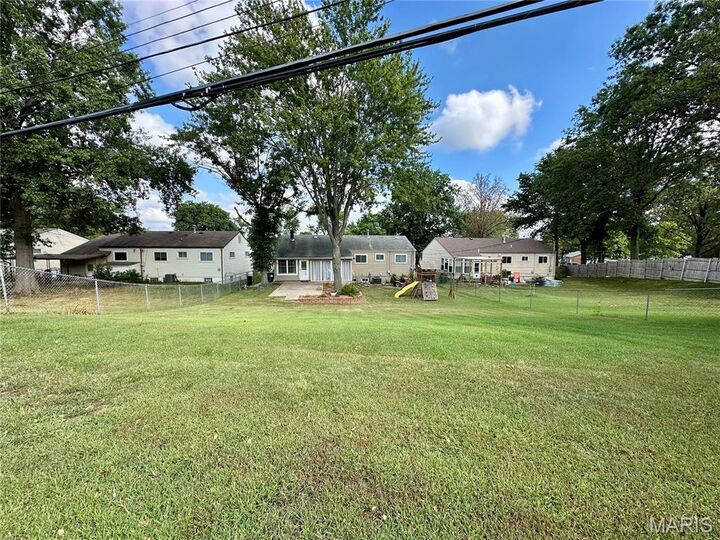 Property Photo:  7222 Cheshire Lane  MO 63123 