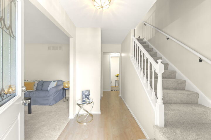 Property Photo:  100 Ellington Drive  IL 60194 