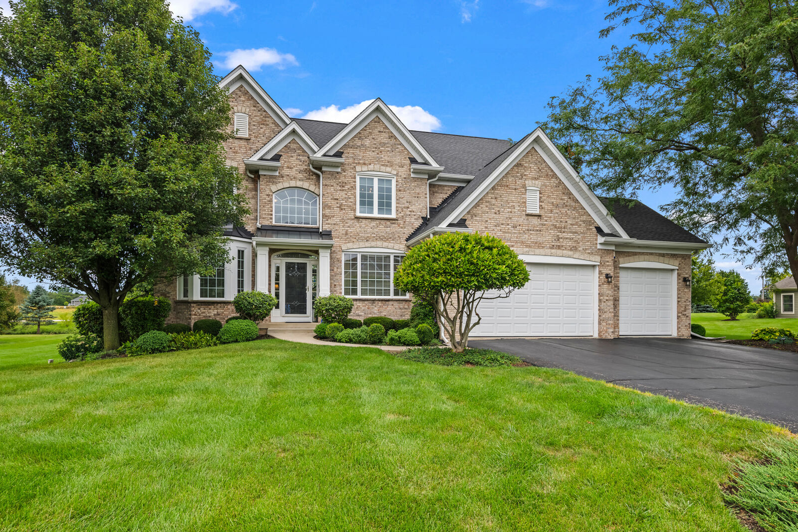 Property Photo: 15610 Botterman Road IL 60142