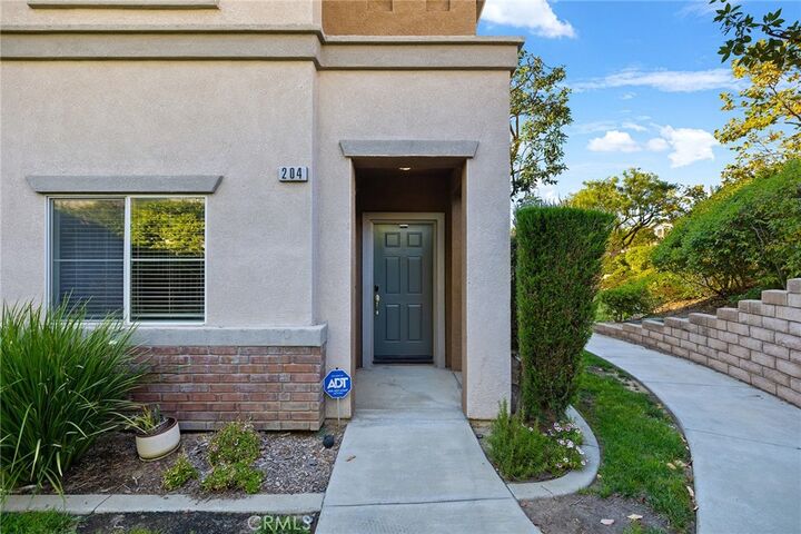 Property Photo: 26313 Arboretum Way 204 CA 92563