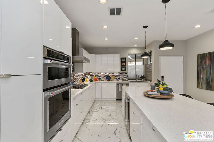 Property Photo: 1475 E Amado Road CA 92262