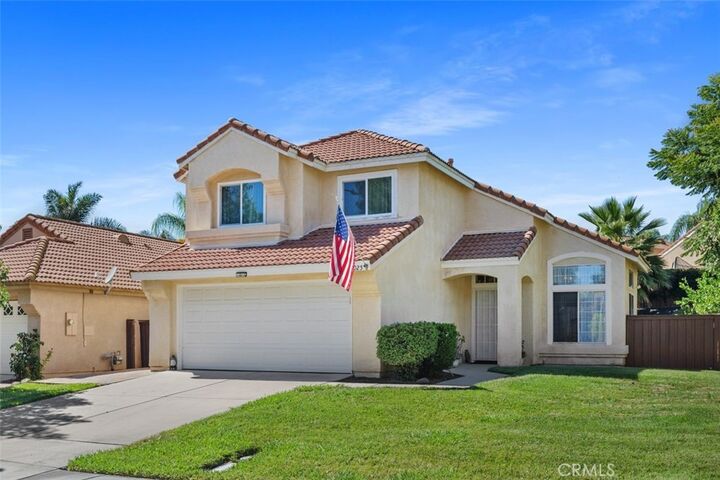 Property Photo: 43025 Corte Salamanca CA 92592