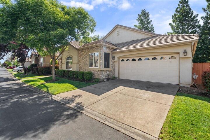 Property Photo: 12012 Gold Pointe Lane CA 95670