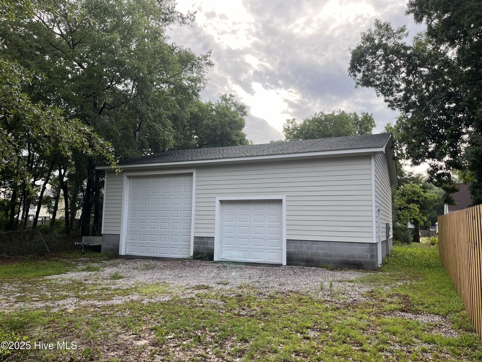 Property Photo: 132 NW 18th Street NC 28465
