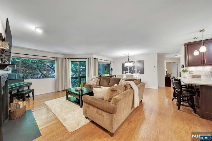 112 Magnolia Road 4  Ramsey NJ 07446 photo